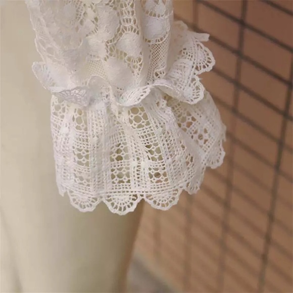 LAST ONE🎉Lace High Neck Blouse - Picture 10 of 16